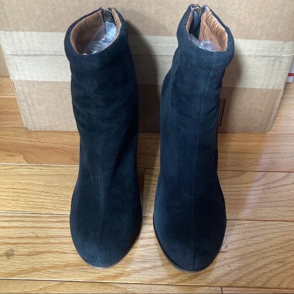 Jeffrey Campbell Rumble Booties size US 8 Black Suede Ankle Block Heel - Picture 8 of 8